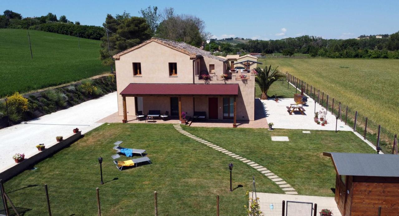 Casa Montefiore 13 Girasoli Lt Nella Tranquilla Campagna Marchigiana Ancona Exterior photo